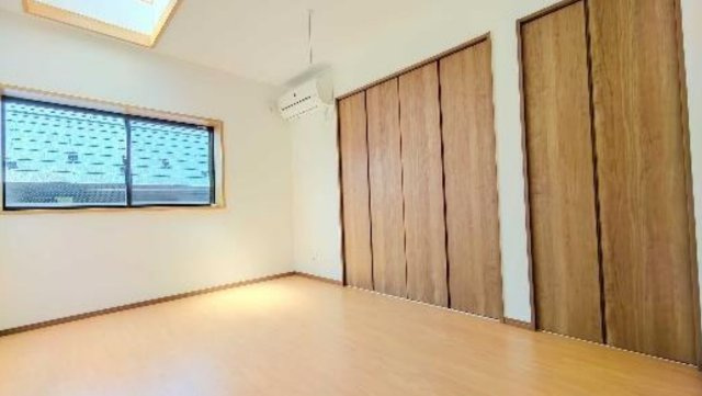 横浜市鶴見区馬場2丁目 中古戸建て【仲介手数料無料】の洋室