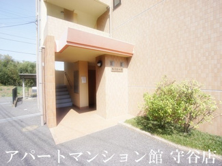 【エントランス】