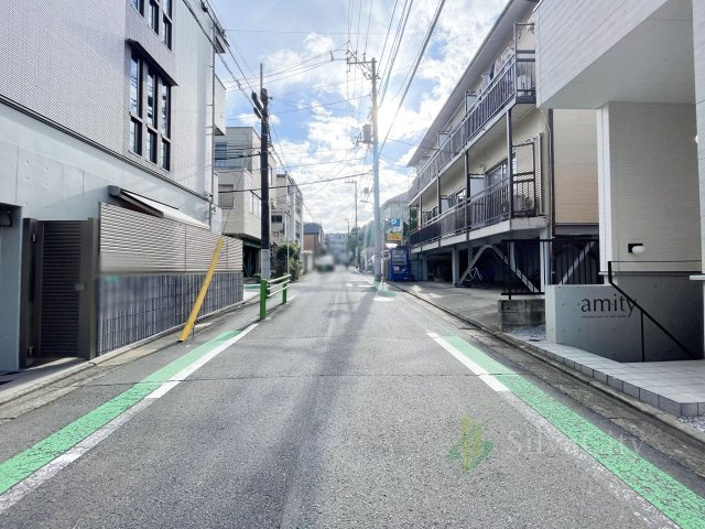 目黒区東山1丁目の前面道路含む現地写真