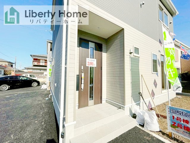 筑西市下川島第2　新築戸建　2号棟のエントランス