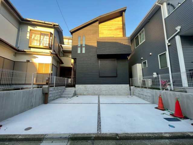 横浜市泉区中田南5丁目 新築戸建て【仲介手数料無料】の外観