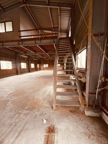 石橋倉庫のその他