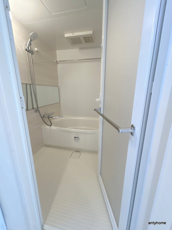 スプランディッドライズ新大阪ノース　仲介手数料無料の浴室