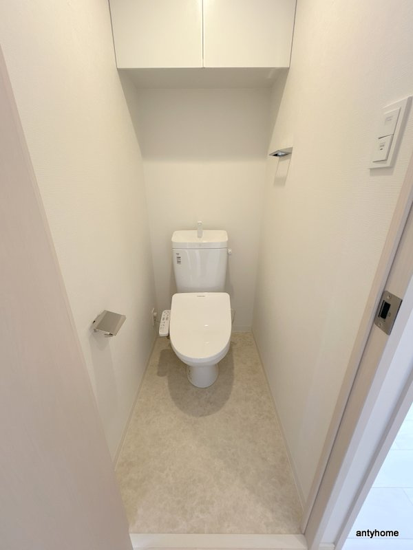 スプランディッドライズ新大阪ノース　仲介手数料無料のトイレ