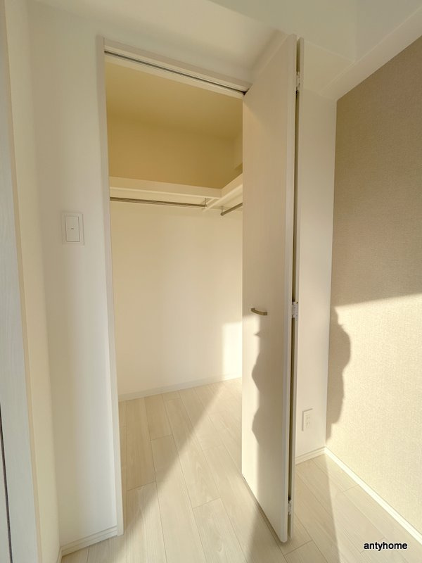 スプランディッドライズ新大阪ノース　仲介手数料無料の収納