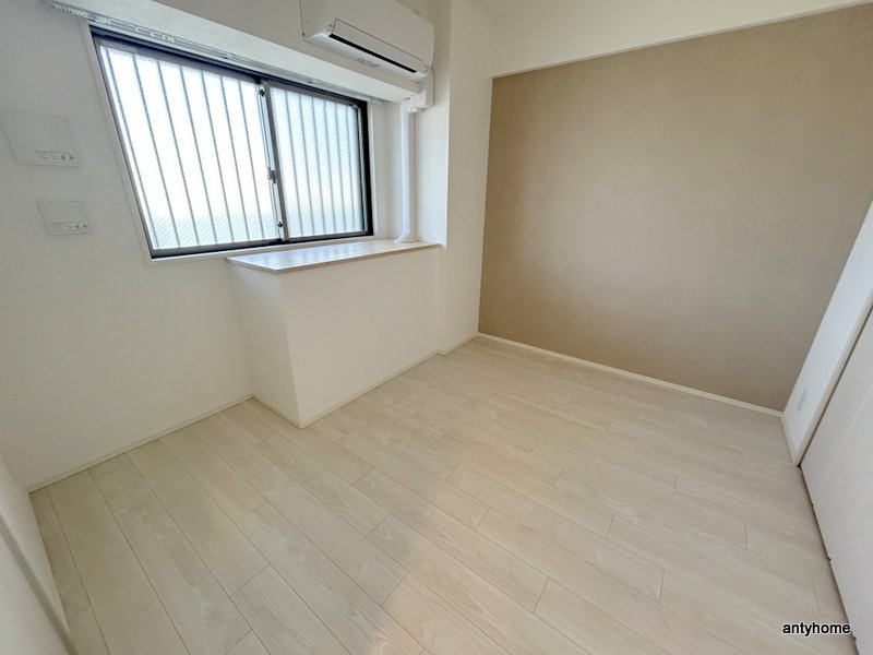 スプランディッドライズ新大阪ノース　仲介手数料無料の洋室