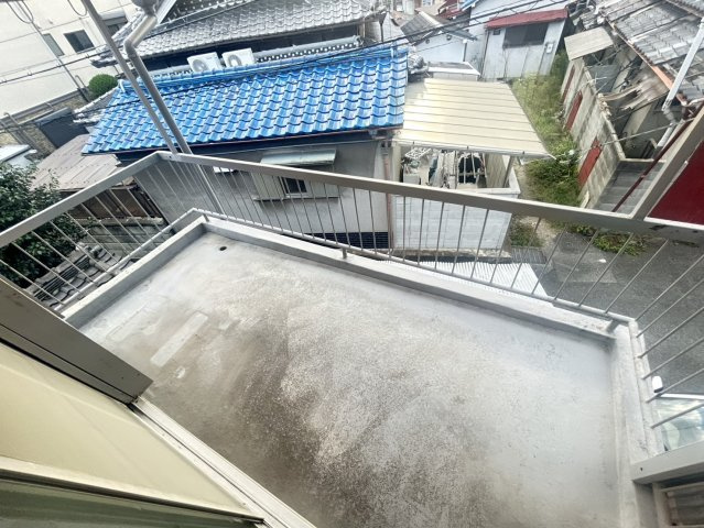 【バルコニー】