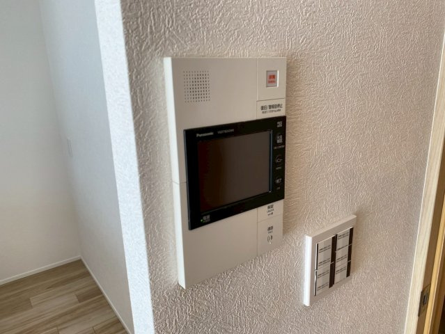 セントアイナ藤が丘の設備|モニター付きインターホンでお子様のお留守番や女性にも安心です！