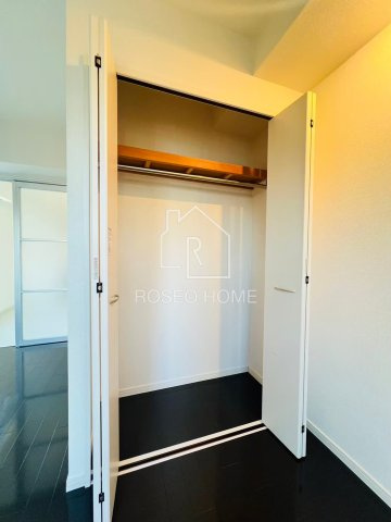 ギャラリー谷町の収納|同マンション別部屋：参考写真