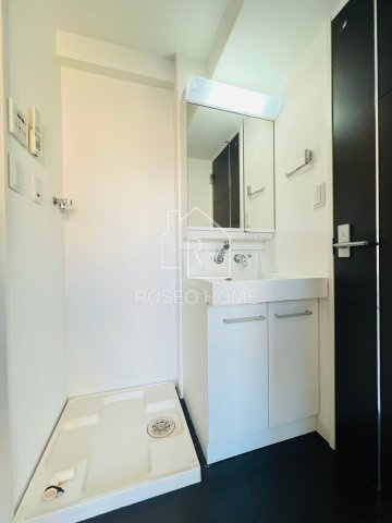 ギャラリー谷町の洗面所|同マンション別部屋：参考写真