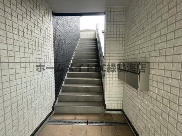 シンフォス富貴ノ台のエントランス