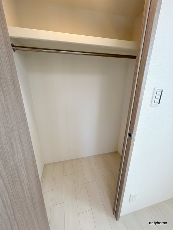 ファーストフィオーレ江坂垂水町Ⅱ　仲介手数料無料の収納
