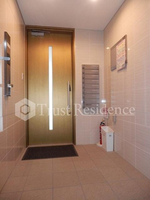 【ロビー】 | ラヴァンス