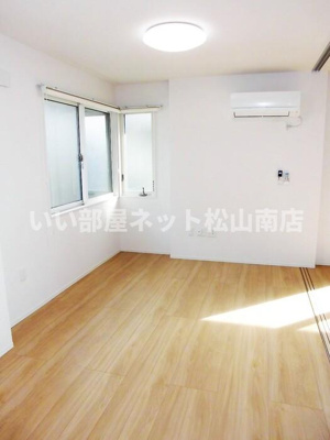 【居間・リビング】 | レジデンスSUMIHOU Ⅲ