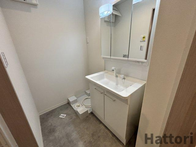 La vie belle 宝山町の独立洗面台