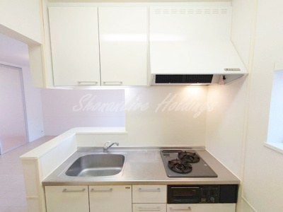 【キッチン】 | オークデンヴィラ