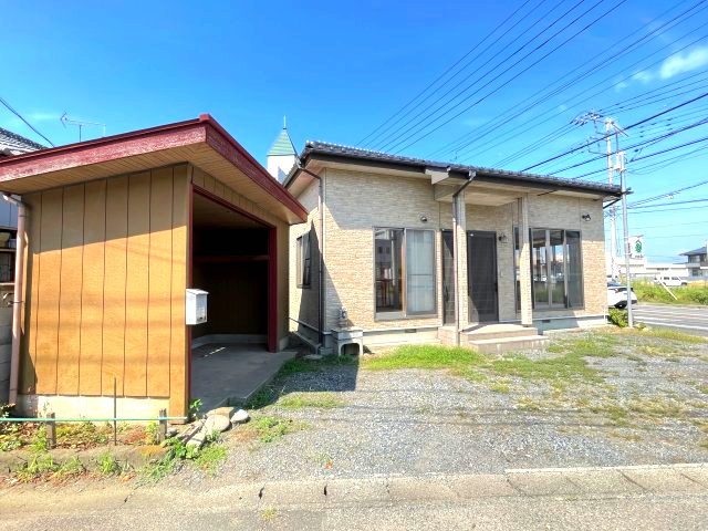 藤岡市藤岡　中古作業所780の前面道路含む現地写真