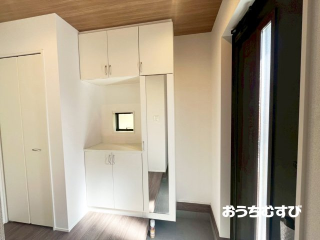 尾張旭市北本地ヶ原町(全2棟)の玄関