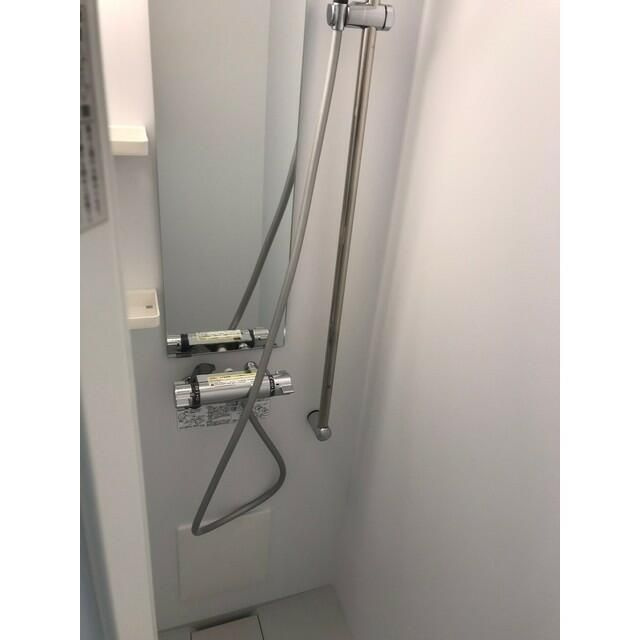 江戸川区松島４丁目のアパートの浴室