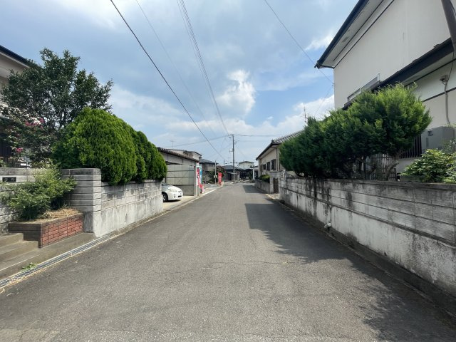 新築戸建・建売　福島市松川町3期　LIGARE　全1棟の前面道路含む現地写真