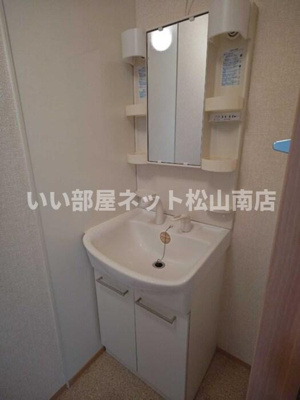 【洗面所】 | カーサ城北　B棟