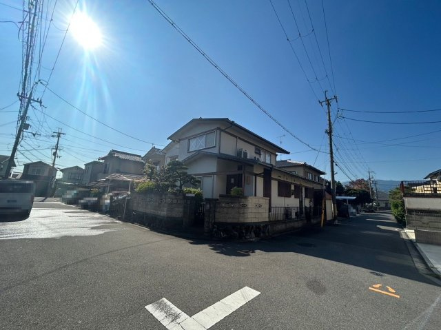 【成約済】京都市西京区大原野鳥見町の外観|現地ご案内と合わせて、周辺施設のご案内も可能です。
お客様のご希望をお聞かせください(^^)/