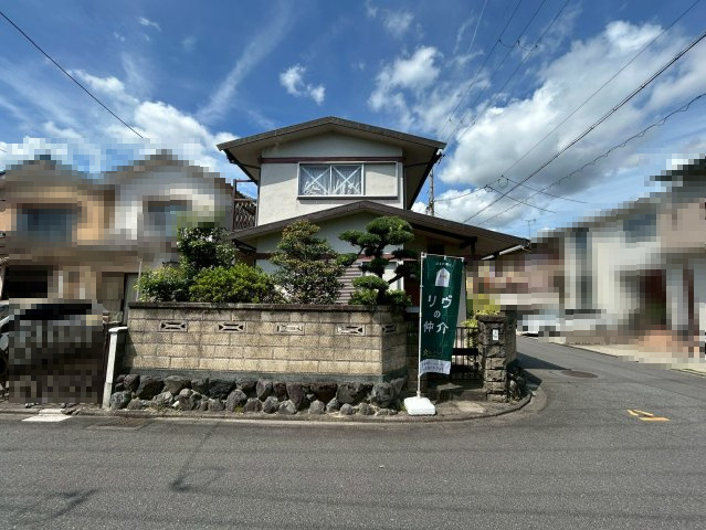 【成約済】京都市西京区大原野鳥見町の外観|現況：古家付きです。