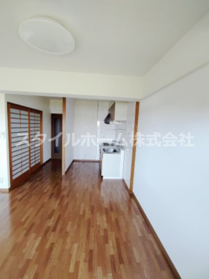 【居間・リビング】 | フロールI | 別部屋写真です。