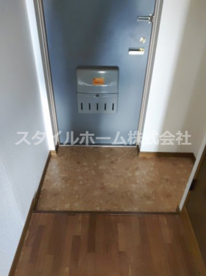 【玄関】 | フロールI | 別部屋写真です。