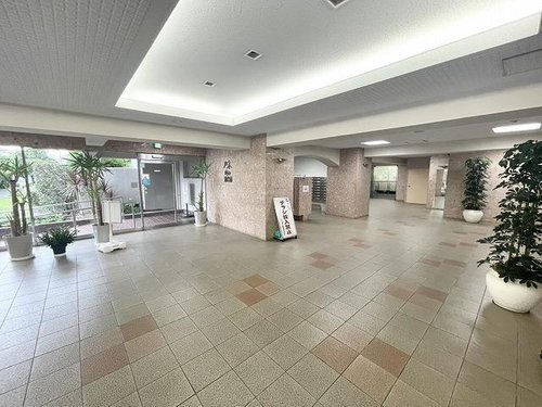 【エントランス】 | ルネ旭公園