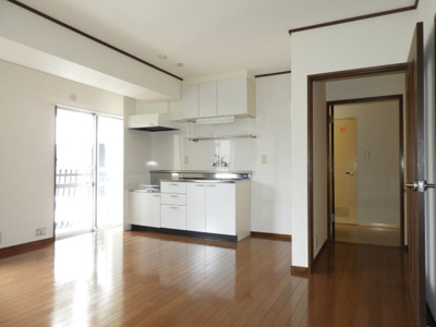 【玄関】 | 浄水グランドコーポ | 別号室の写真になります。現況優先。