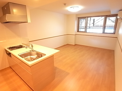 【居間・リビング】 | サンピタリア東船橋 | 使いやすい居間です