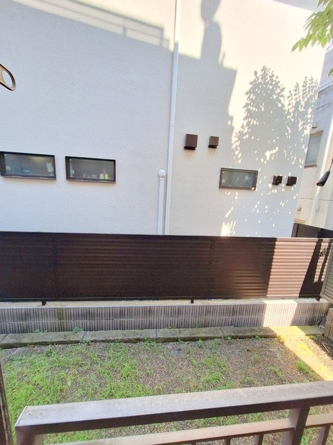 TARA COURTの展望