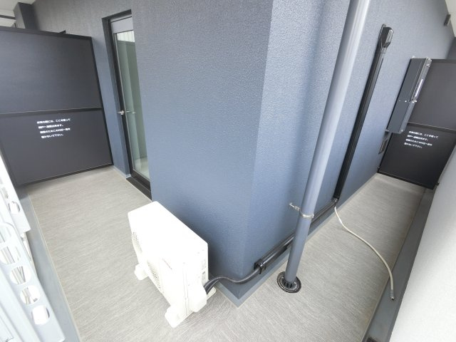 Alivis船橋Eastのバルコニー