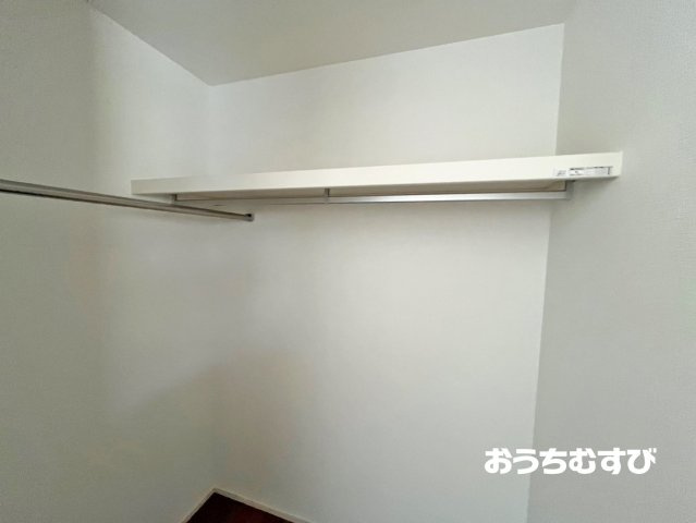 春日井市東野町西第1(全4棟)の収納