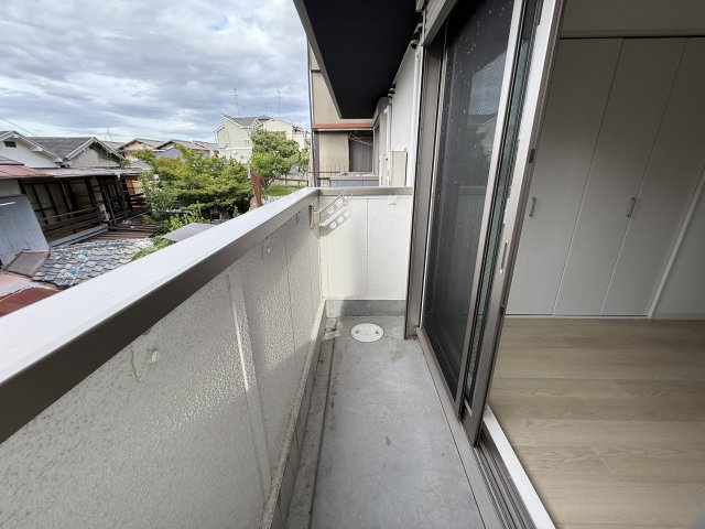 キャトルセゾン豊中本町のバルコニー