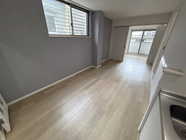 キャトルセゾン豊中本町の居間・リビング