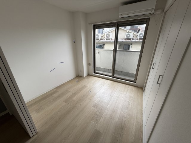 キャトルセゾン豊中本町の洋室