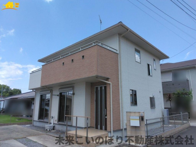 【外観】 | 加須市東栄2丁目中古戸建て | 幅広いお客様から好評いただいているシックな外観です