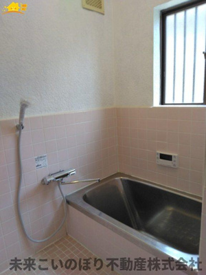 【浴室】 | 加須市下樋遣川中古戸建て | 日々の疲れを癒すお風呂付です