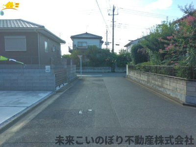 【前面道路含む現地写真】 | Livele Garden.S蓮田市椿山第7 | 前面道路含む現地写真です