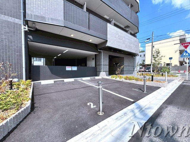 【駐車場】 | ディアレイシャス名古屋浄心 | カースペースがあります