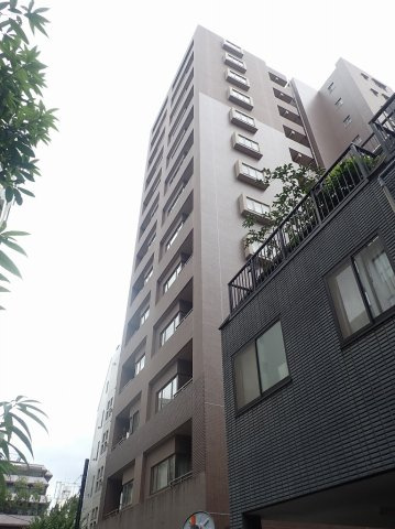 パークキューブ本郷の外観