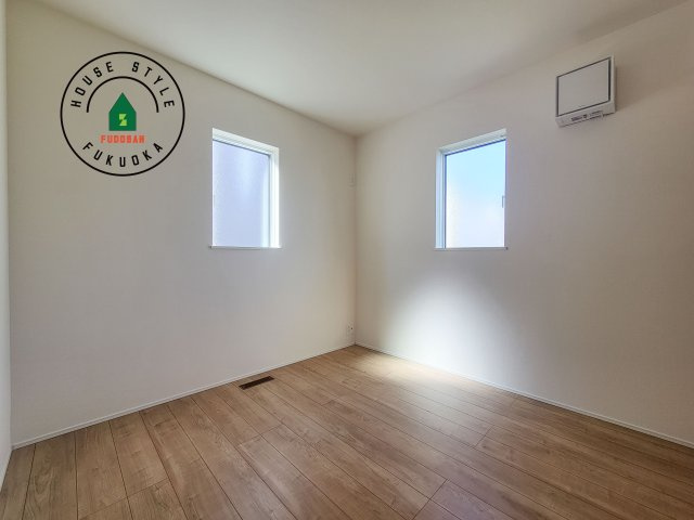 福津市福間駅東2丁目第1-1棟（1号棟）の子供部屋|採光良好な洋室は全居室、複層ガラスの遮熱効果と断熱効果で、一年中快適に過ごせます。