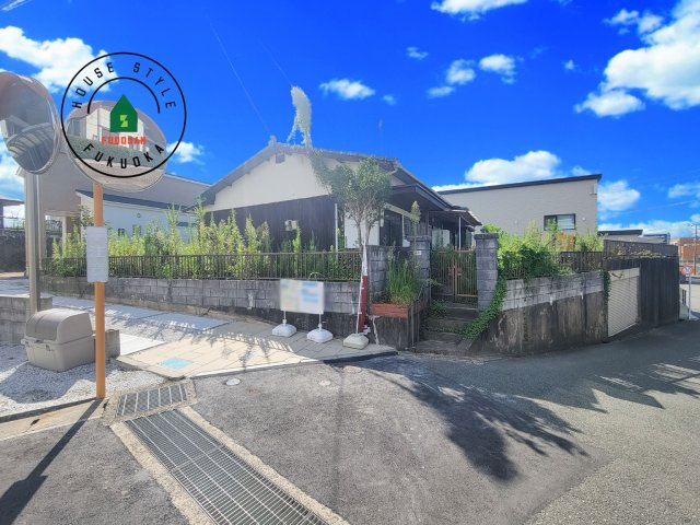 福津市福間駅東2丁目第1-1棟（1号棟）の前面道路含む現地写真|見学の時間などお気軽にお問い合わせ下さい。