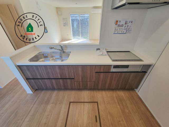 福津市福間駅東2丁目第1-1棟（1号棟）のキッチン|ご家族を近くに感じられる対面キッチンのLDK。会話もはずみそうですね。