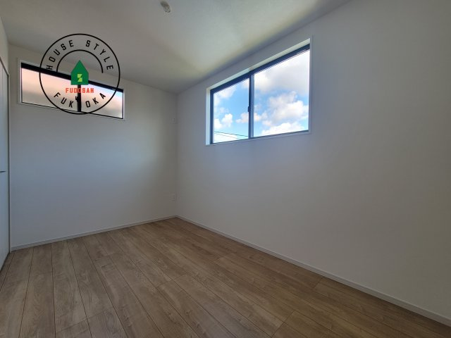 糟屋郡志免町東公園台2丁目第3-1棟（1号棟）　の洋室|採光良好な洋室は全居室、複層ガラスの遮熱効果と断熱効果で、一年中快適に過ごせます。