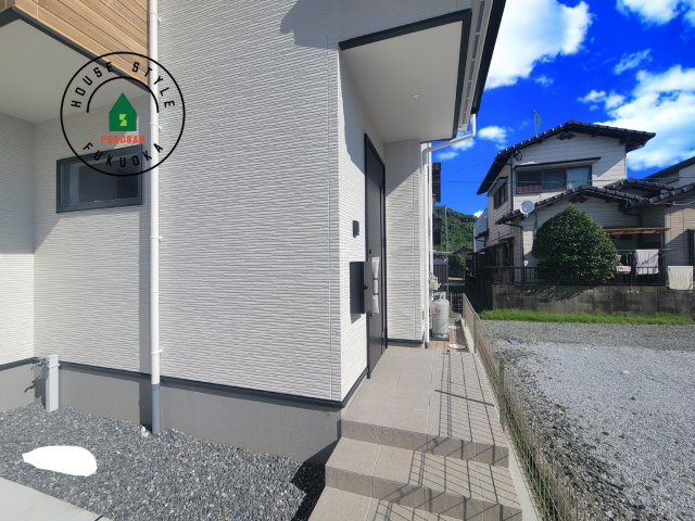 糟屋郡志免町東公園台2丁目第3-1棟（1号棟）　の玄関|おでかけの時も帰った時も、「我が家」を最初に感じでもらえる素敵な空間に。