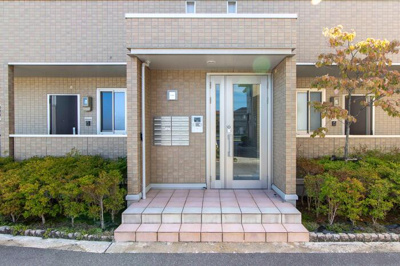 【エントランス】 | にゅうまごびれっじ