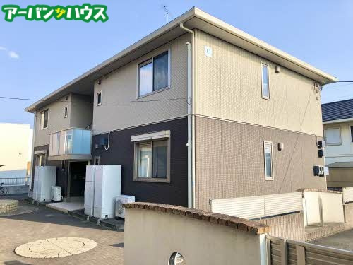 サンクラスト C棟の外観